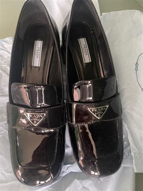 sepatu prada ori